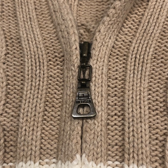 Tommy Hilfiger 90’s Quarter Zip Sweater - Picture 8 of 10